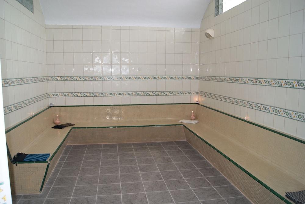 Le Grand Hotels Des Thermes Mezraia Zewnętrze zdjęcie